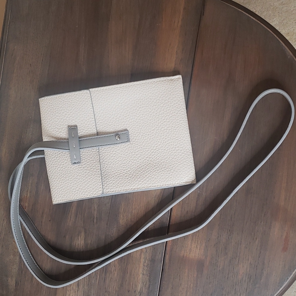 Mary Kay NWOT Leather Crossbody Bag